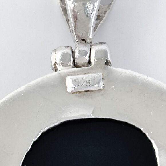 Vintage Sterling Silver 925 Teardrop Onyx Pendant - Picture 5 of 7